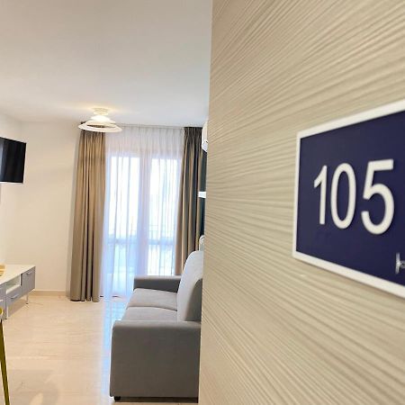 Azzurra Apartments Balestrate Dış mekan fotoğraf