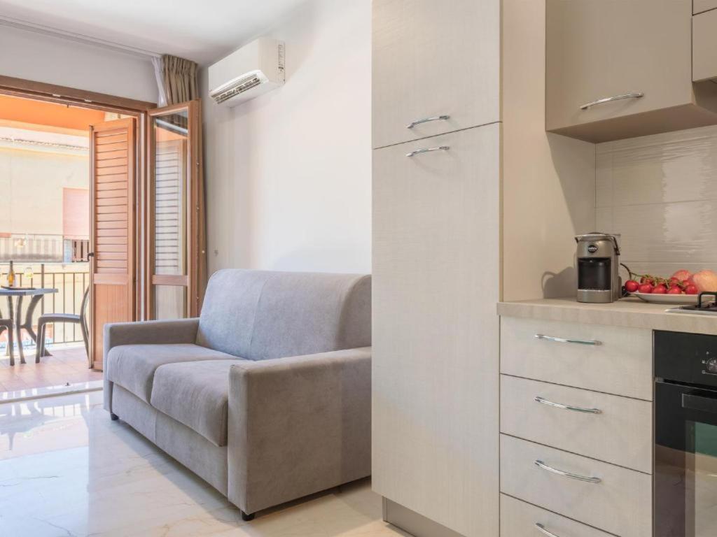Azzurra Apartments Balestrate Dış mekan fotoğraf