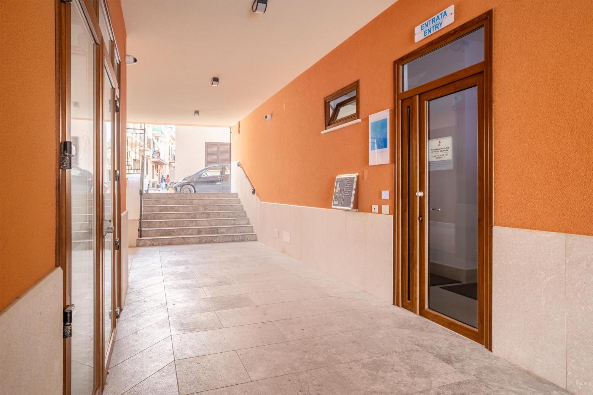 Azzurra Apartments Balestrate Dış mekan fotoğraf