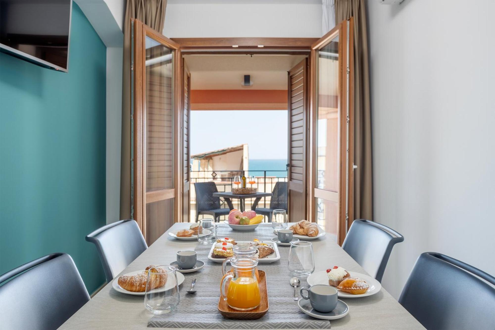 Azzurra Apartments Balestrate Dış mekan fotoğraf
