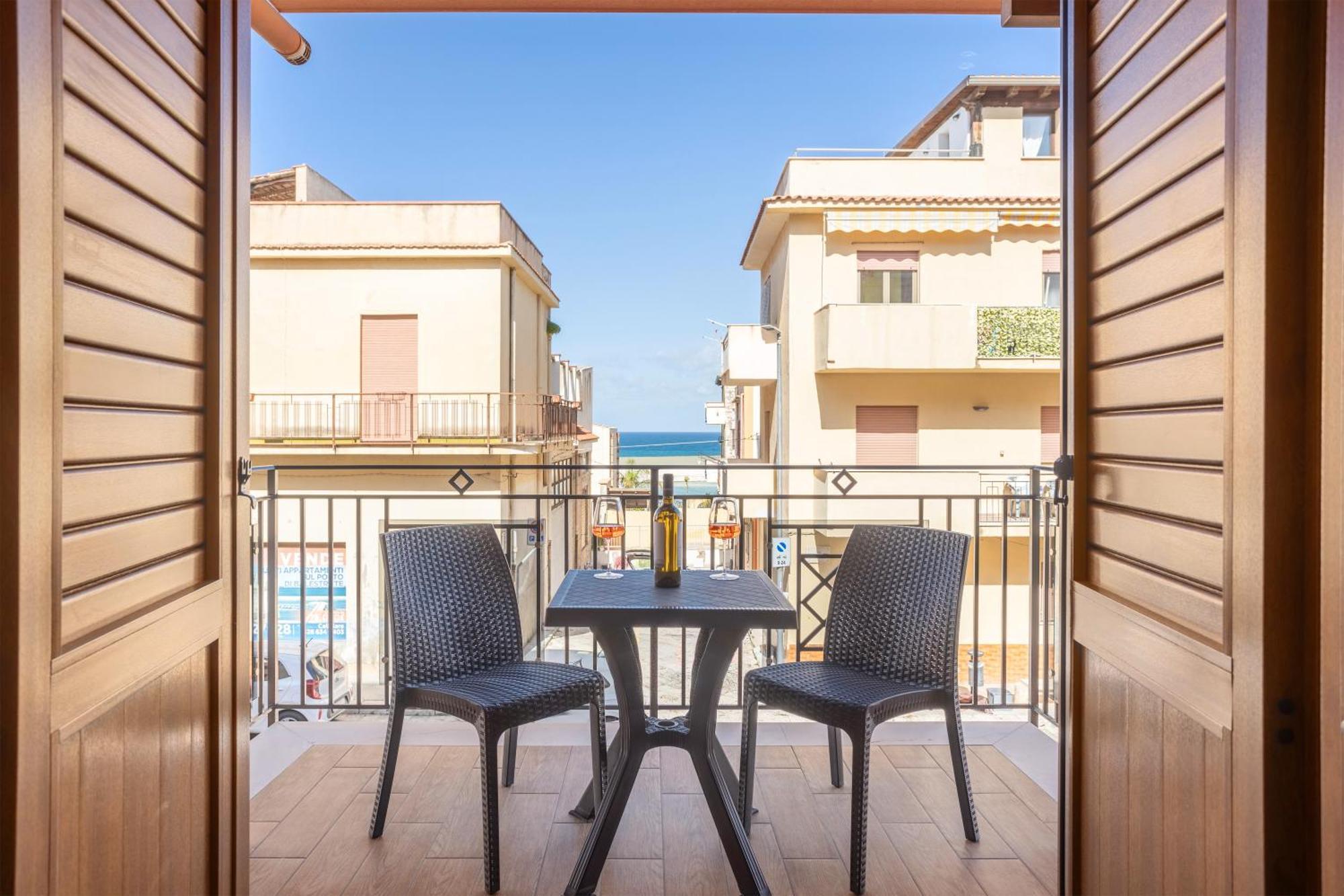 Azzurra Apartments Balestrate Dış mekan fotoğraf